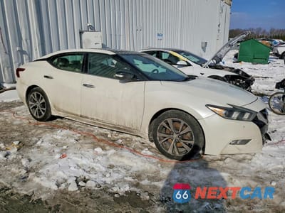 Czwarte zdjęcie samochodu z boku: 2017 NISSAN MAXIMA 3.5S VIN:1N4AA6AP9HC384893 - miniatura