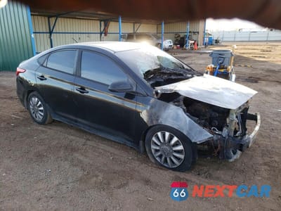 Czwarte zdjęcie samochodu z boku: 2019 HYUNDAI ACCENT SE VIN:3KPC24A30KE055260 - miniatura