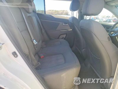Zdjęcie 10 z 12 samochodu: 2012 KIA SPORTAGE BASE VIN:KNDPB3A27C7261583 - miniatura