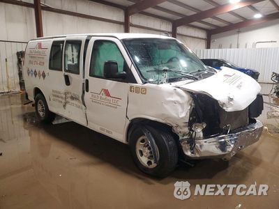 Czwarte zdjęcie samochodu z boku: 2021 CHEVROLET EXPRESS G2500 VIN:1GCWGAF73M1241552 - miniatura