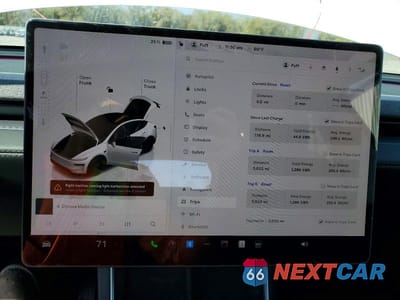 Zdjęcie 9 z 13 samochodu: 2026 TESLA MODEL Y VIN:7SAYGDED9TA459180 - miniatura