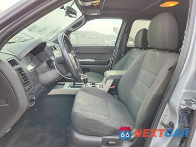Zdjęcie 7 z 12 samochodu: 2011 FORD ESCAPE XLT VIN:1FMCU9DG3BKC59341 - miniatura