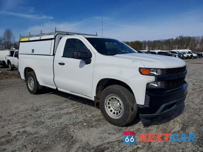 Czwarte zdjęcie samochodu z boku: 2021 CHEVROLET SILVERADO C1500 VIN:3GCNWAEH7MG264018 - miniatura