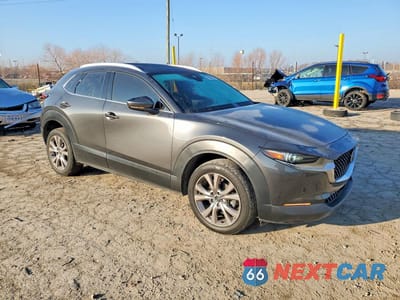 Czwarte zdjęcie samochodu z boku: 2022 MAZDA CX-30 PREMIUM VIN:3MVDMBDL1NM438910 - miniatura