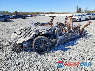 2015 TESLA MODEL S 85 5YJSA1H12FF082817 - główne zdjęcie licytacji z USA - miniatura