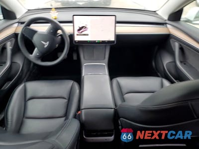 Zdjęcie 8 z 11 samochodu: 2021 TESLA MODEL 3 VIN:5YJ3E1EB5MF002350 - miniatura