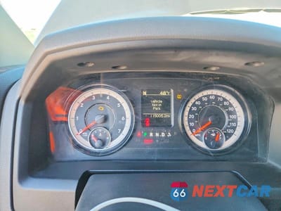 Zdjęcie 9 z 12 samochodu: 2020 RAM 1500 CLASSIC TRADESMAN VIN:1C6RR7FG6LS155694 - miniatura