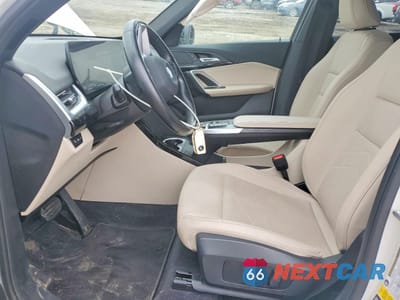 Zdjęcie 7 z 14 samochodu: 2023 BMW X1 XDRIVE28I VIN:WBX73EF02P5W47011 - miniatura