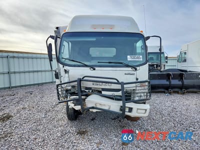 Piąte zdjęcie samochodu w środku: 2022 ISUZU NPR HD VIN:54DC4W1D9NS202896 - miniatura