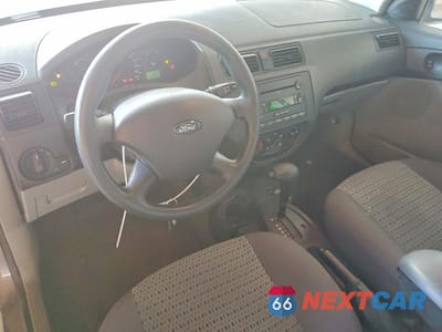 Zdjęcie 8 z 12 samochodu: 2006 FORD FOCUS ZX4 VIN:1FAFP34N96W250491 - miniatura