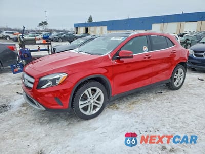 2015 MERCEDES-BENZ GLA 250 WDCTG4EB4FJ180221 - główne zdjęcie licytacji z USA - miniatura