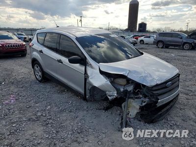 Czwarte zdjęcie samochodu z boku: 2019 FORD ESCAPE S VIN:1FMCU0F78KUA87949 - miniatura