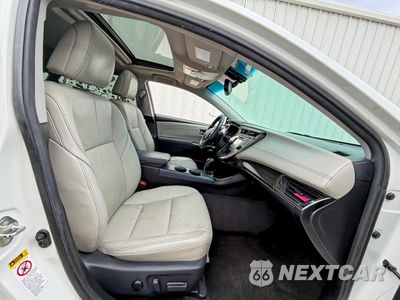 Piąte zdjęcie samochodu w środku: 2015 TOYT AVALON XLE WHITE VIN:4T1BK1EB2FU180355 - miniatura
