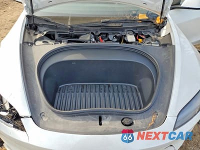 Zdjęcie 11 z 11 samochodu: 2024 TESLA MODEL 3 VIN:5YJ3E1EB1RF846652 - miniatura