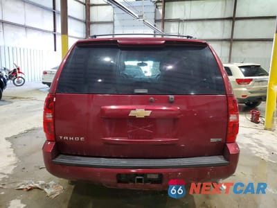 Zdjęcie 6 z 13 samochodu: 2010 CHEVROLET TAHOE K1500 LT VIN:1GNUKBE04AR114118 - miniatura