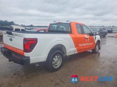 Trzecie zdjęcie samochodu z tyłu: 2024 FORD F150 XL VIN:1FTEX1KP4RKF08183 - miniatura