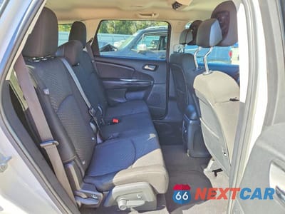 Zdjęcie 11 z 13 samochodu: 2020 DODGE JOURNEY SE VIN:3C4PDCAB4LT181017 - miniatura