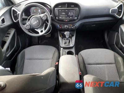 Zdjęcie 8 z 11 samochodu: 2023 KIA SOUL LX VIN:KNDJ23AU2P7890696 - miniatura