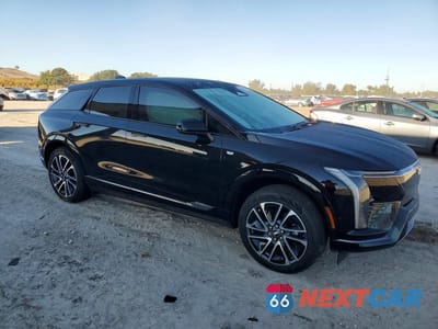Czwarte zdjęcie samochodu z boku: 2026 CADILLAC OPTIQ SPORT VIN:3GYK3EM50TS133819 - miniatura