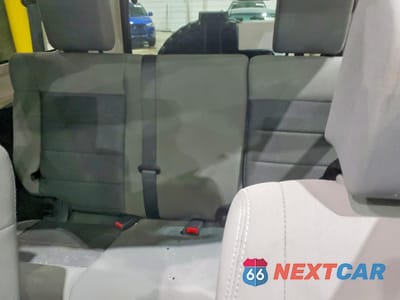 Zdjęcie 10 z 15 samochodu: 2010 JEEP WRANGLER UNLIMITED SPORT VIN:1J4BA3H13AL152479 - miniatura