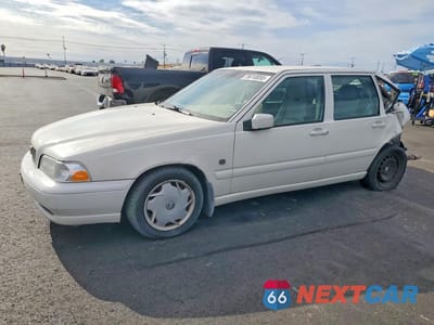 1999 VOLVO S70 YV1LS55A5X1586506 - główne zdjęcie licytacji z USA - miniatura