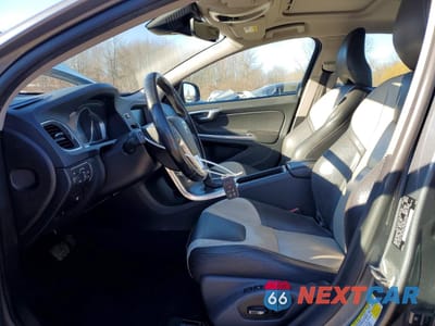 Zdjęcie 7 z 12 samochodu: 2016 VOLVO S60 CROSS COUNTRY T5 VIN:YV4612UM1G2000732 - miniatura