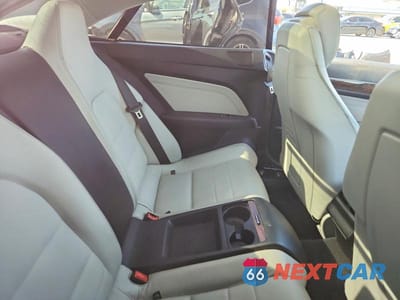 Zdjęcie 10 z 12 samochodu: 2014 MERCEDES-BENZ E 350 VIN:WDDKJ5KB6EF230248 - miniatura