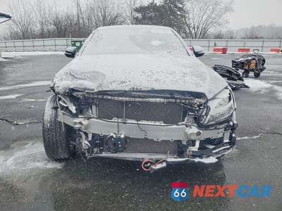 Piąte zdjęcie samochodu w środku: 2019 MERCEDES-BENZ C 300 4MATIC VIN:55SWF8EBXKU313254 - miniatura