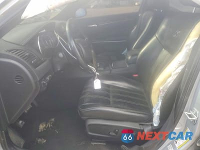 Zdjęcie 7 z 12 samochodu: 2021 CHRYSLER 300 S VIN:2C3CCABGXMH545598 - miniatura