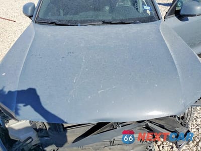 Zdjęcie 12 z 13 samochodu: 2020 VOLVO XC40 T5 MOMENTUM VIN:YV4162UK7L2289720 - miniatura