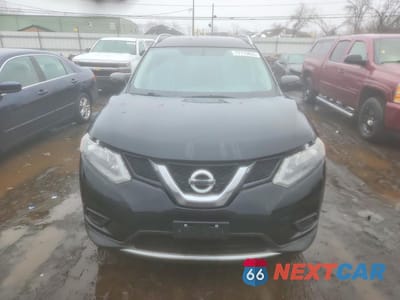 Piąte zdjęcie samochodu w środku: 2016 NISSAN ROGUE S VIN:KNMAT2MV4GP683061 - miniatura