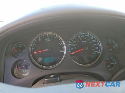 Zdjęcie 9 z 12 samochodu: 2008 GMC YUKON XL K1500 VIN:1GKFK16358R214604 - miniatura