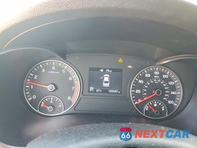 Zdjęcie 9 z 12 samochodu: 2020 KIA OPTIMA LX VIN:5XXGT4L31LG403829 - miniatura