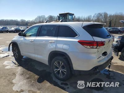 Drugie zdjęcie samochodu z przodu: 2017 TOYOTA HIGHLANDER VIN:5TDBGRFH7HS028652 - miniatura