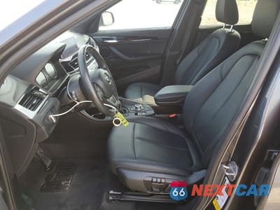 Zdjęcie 7 z 11 samochodu: 2021 BMW X1 SDRIVE28I VIN:WBXJG7C03M5S27327 - miniatura