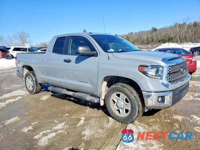 Czwarte zdjęcie samochodu z boku: 2019 TOYOTA TUNDRA SR5 VIN:5TFUM5F12KX079975 - miniatura