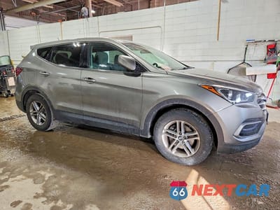 Czwarte zdjęcie samochodu z boku: 2018 HYUNDAI SANTA FE SPORT VIN:5NMZT3LB6JH073601 - miniatura