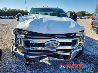 Piąte zdjęcie samochodu w środku: 2022 FORD F-350 *SUPER DUTY XL VIN:1FD8W3HT5NED23547 - miniatura