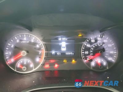 Zdjęcie 9 z 12 samochodu: 2019 KIA OPTIMA LX VIN:5XXGT4L32KG300370 - miniatura