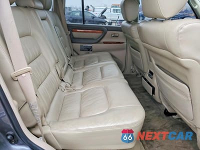 Zdjęcie 11 z 13 samochodu: 2004 LEXUS LX 470 BASE VIN:JTJHT00W543537835 - miniatura