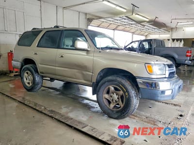 Czwarte zdjęcie samochodu z boku: 2001 TOYOTA 4RUNNER SR5 VIN:JT3HN86R210339146 - miniatura
