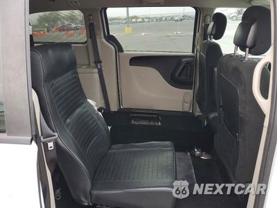 Zdjęcie 11 z 12 samochodu: 2016 DODGE GRAND CARAVAN SE VIN:2C4RDGBG6GR143338 - miniatura