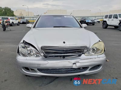 Piąte zdjęcie samochodu w środku: 2004 MERCEDES-BENZ S 430 VIN:WDBNG70J54A390093 - miniatura