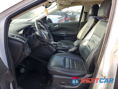 Zdjęcie 7 z 12 samochodu: 2016 FORD ESCAPE TITANIUM VIN:1FMCU0JX7GUB90861 - miniatura