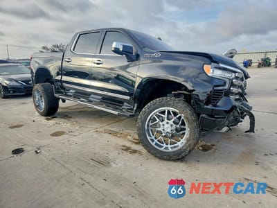 Czwarte zdjęcie samochodu z boku: 2024 CHEVROLET SILVERADO C1500 HIGH COUNTRY VIN:2GCPAFED5R1155638 - miniatura