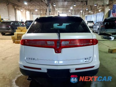 Zdjęcie 6 z 14 samochodu: 2012 LINCOLN MKT VIN:2LMHJ5AT5CBL50233 - miniatura