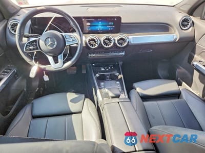 Zdjęcie 8 z 15 samochodu: 2023 MERCEDES-BENZ GLB 250 VIN:W1N4M4GB4PW296869 - miniatura