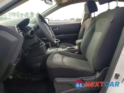 Zdjęcie 7 z 14 samochodu: 2015 NISSAN ROGUE SELECT S VIN:JN8AS5MTXFW664512 - miniatura
