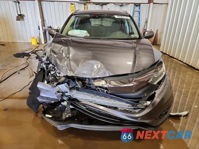 Piąte zdjęcie samochodu w środku: 2022 HONDA HR-V EX VIN:3CZRU6H53NM770108 - miniatura
