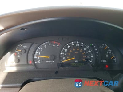 Zdjęcie 9 z 11 samochodu: 2004 TOYOTA TUNDRA DOUBLE CAB SR5 VIN:5TBDT44154S456784 - miniatura